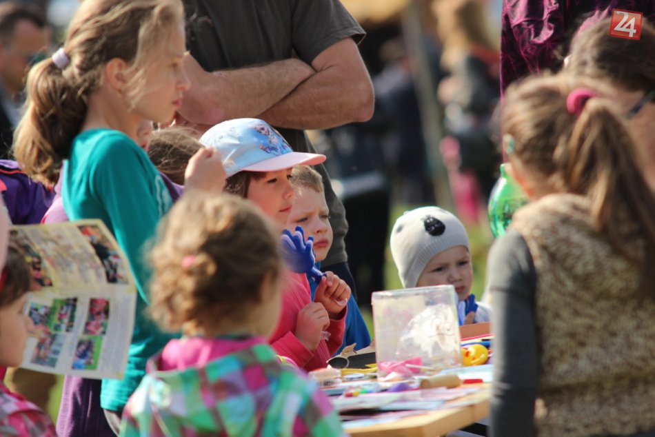 Ilustračný obrázok k článku Deti sa môžu vďaka centrám voľného času premeniť na námorníkov či hercov