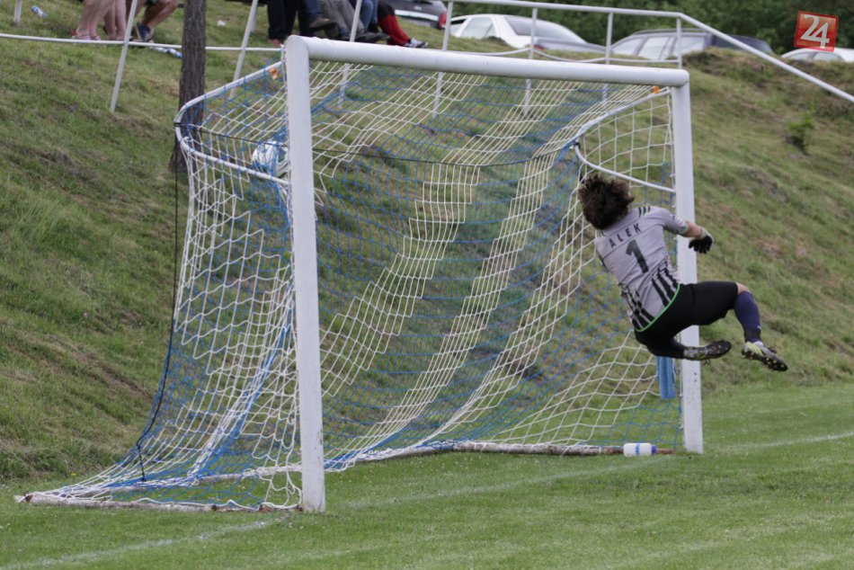 Ilustračný obrázok k článku Na trávnikoch to cez víkend opäť ožije: POZRITE si kompletný prehľad!