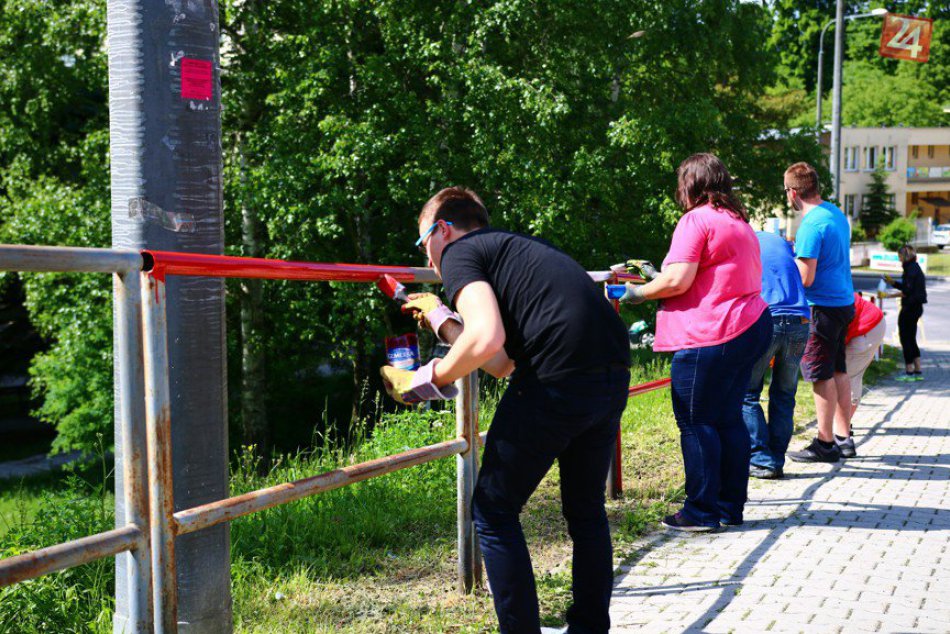 Ilustračný obrázok k článku Týždeň dobrovoľníctva v Bratislave: Týždeň, ktorý vás zmení. "Nadobro"