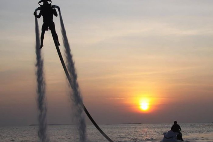 Ilustračný obrázok k článku Zaujímavosti o úchvatnej novinke z prvej ruky: Takto v Žiline budeme lietať nad vodou!