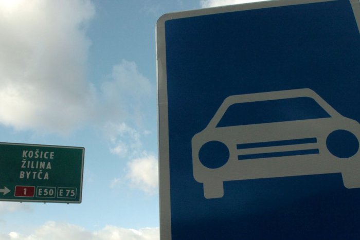 Ilustračný obrázok k článku Stavba D1-ky nás opäť potrápi: Najskôr uzávierka, potom obmedzenie dopravy