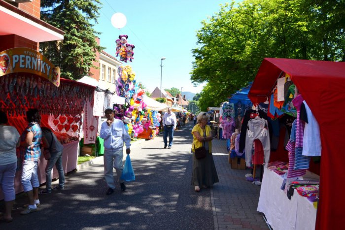 Ilustračný obrázok k článku Nevyhrali ste cenu v jarmočnej tombole? Pozrite sa do zoznamu vylósovaných čísel