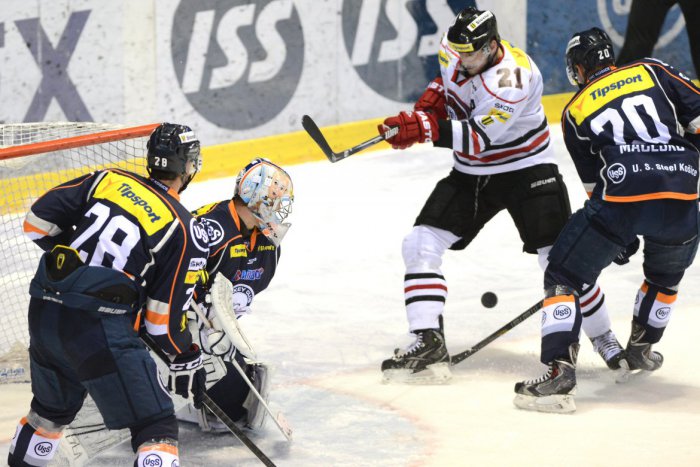 Ilustračný obrázok k článku Platná posila baranov opúšťa káder: Koho na bystrickom ľade už neuvidíme?