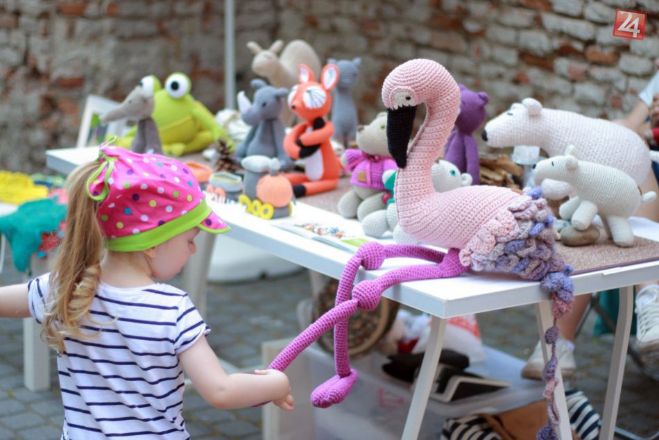 Ilustračný obrázok k článku OBRAZOM: Šikovní Slováci si dali zraz na Trnavskom rínku, Kapitulská opäť prehliadkou zručností