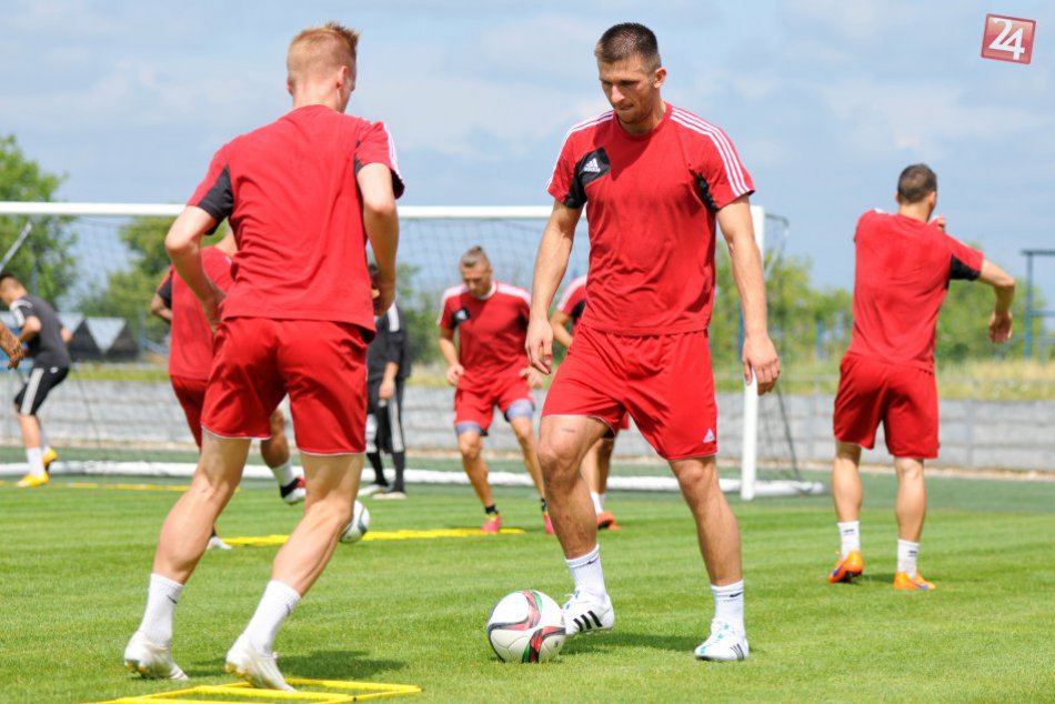 Ilustračný obrázok k článku V Trnave začali zarezávať aj nové posily: Na skúške stopér Bubalovič (23)