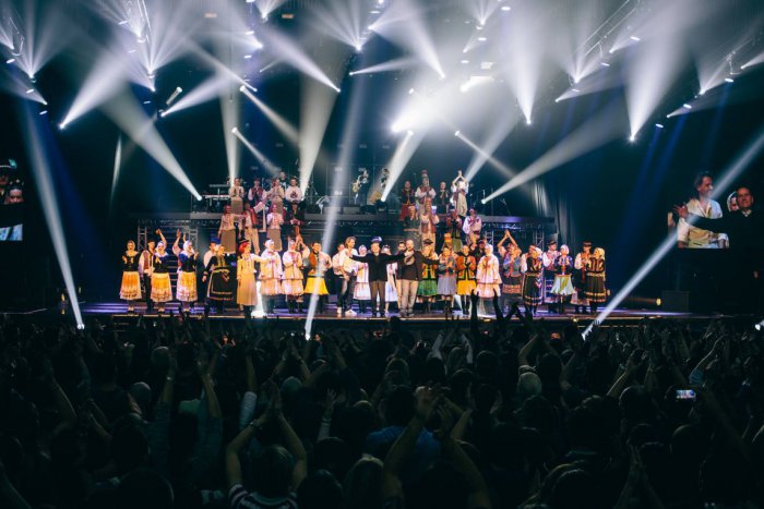 Ilustračný obrázok k článku Na Dobrom festivale bude najväčšie pódium v histórii: Stavať sa ide 3 dni, hrala na ňom Metallica