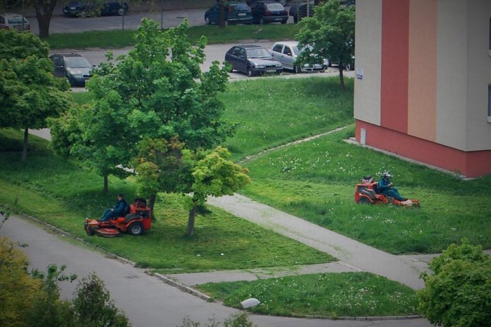 Ilustračný obrázok k článku Kosbu v Prešove očakávame netrpezlivo: Toto je však dôvod, prečo mesto nezabezpečí všetky lokality!