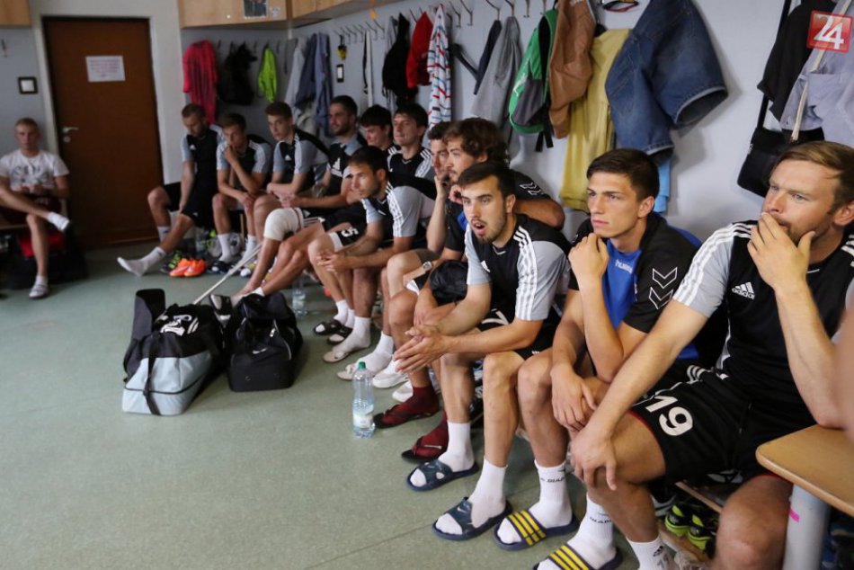 Ilustračný obrázok k článku Začiatok letnej prípravy ŽP Šport Podbrezová: Nový tréner prekopal káder