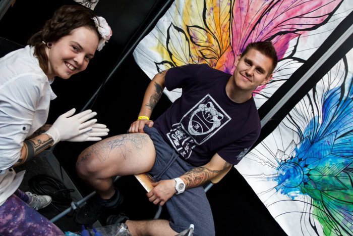 Ilustračný obrázok k článku ROZHOVOR: Čo obnáša tetovanie, čo je "in" a kde je najbolestivejšie miesto na tele