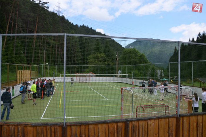 Ilustračný obrázok k článku V turnaji o ČUTKOVSKÝ ČRPÁK bude súťažiť 8 mužstiev - jedno bude zložené z mestských poslancov