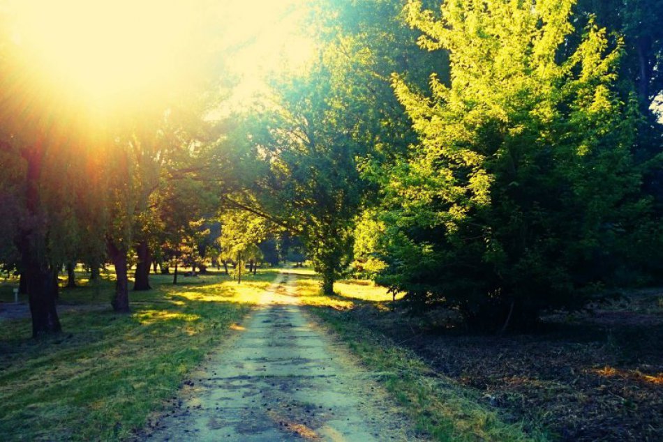 Ilustračný obrázok k článku Uplynulé dni boli rekordne chladné, aké počasie nás čaká počas prvého prázdninového týždňa?