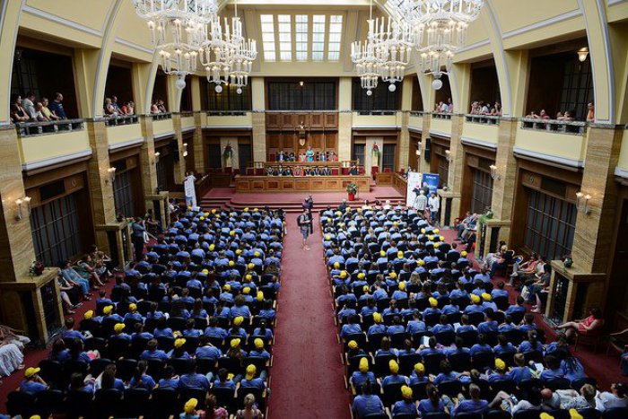 Ilustračný obrázok k článku Na Detskej Univerzite Komenského odpromovalo 247 malých študentov