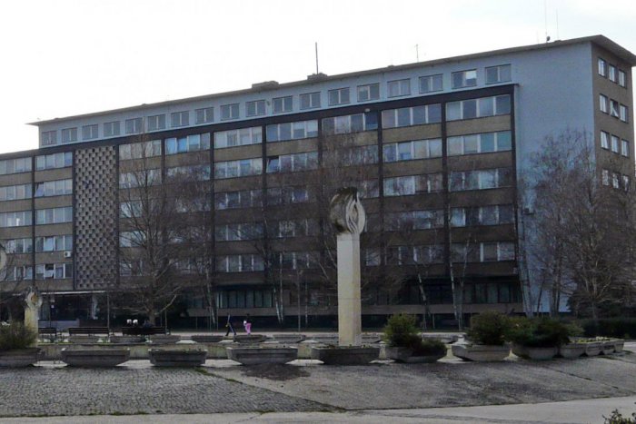 Ilustračný obrázok k článku Rekonštrukcia Obvodného úradu by stála viac ako 6 miliónov: Mesto hľadá riešenie ako to urobiť za menej