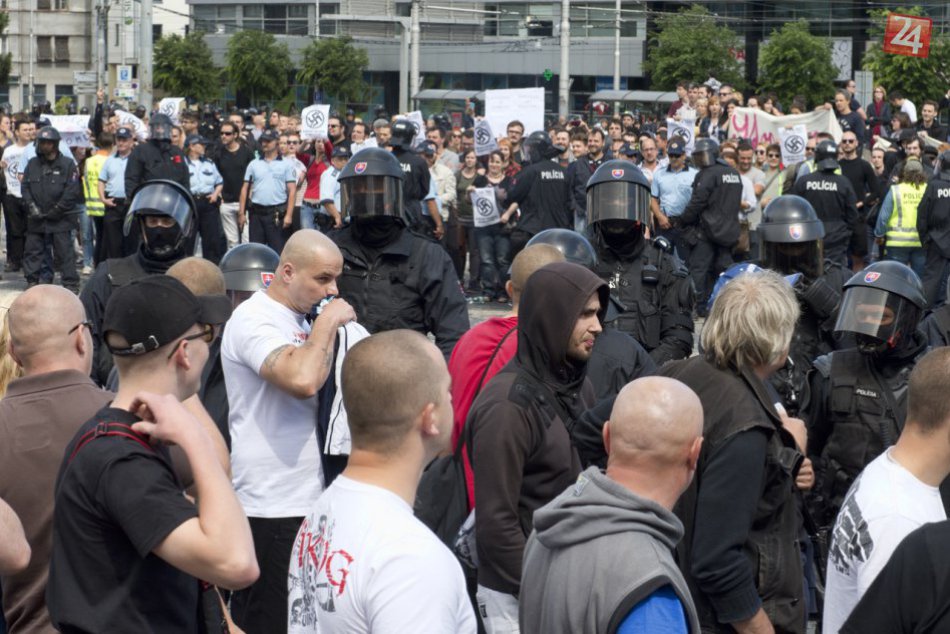 Ilustračný obrázok k článku Dohra sobotňajšieho protestu: Slovenskí moslimovia majú strach, polícia prosí verejnosť o pomoc
