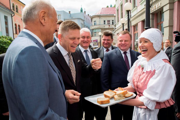 Ilustračný obrázok k článku Vláda SR: Bezmála jeden milión eur pre mesto vyrieši aj novú technológiu chladenia na Zimnom štadióne