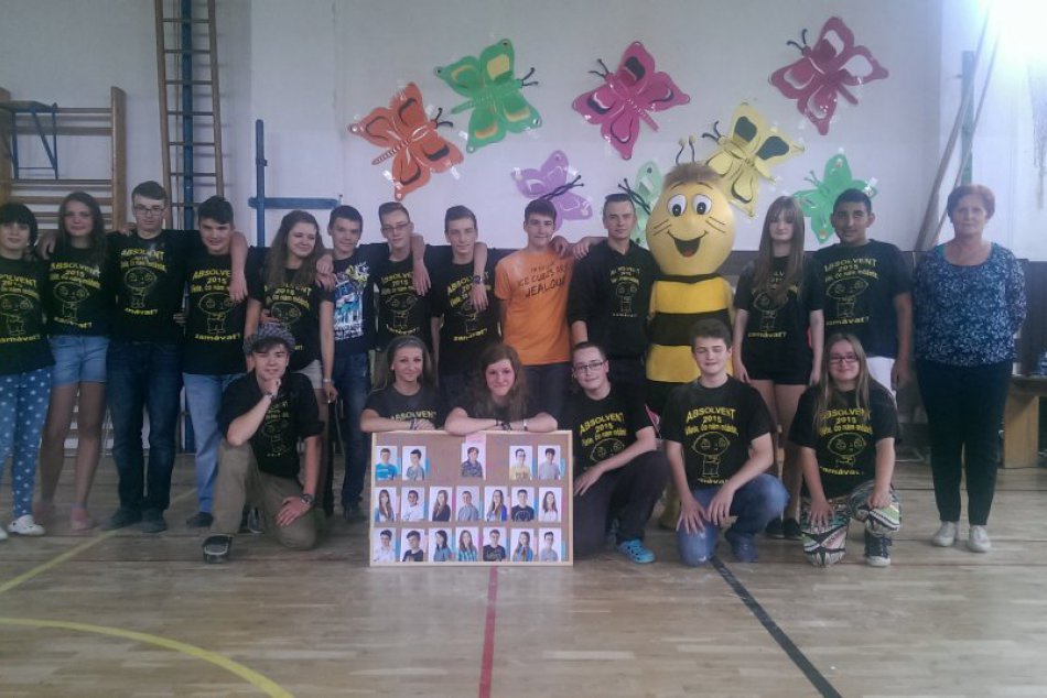 Ilustračný obrázok k článku Rozlúčka v Základnej škole na Ulici mládeže v Poprade: Lúčili sa tam deviataci