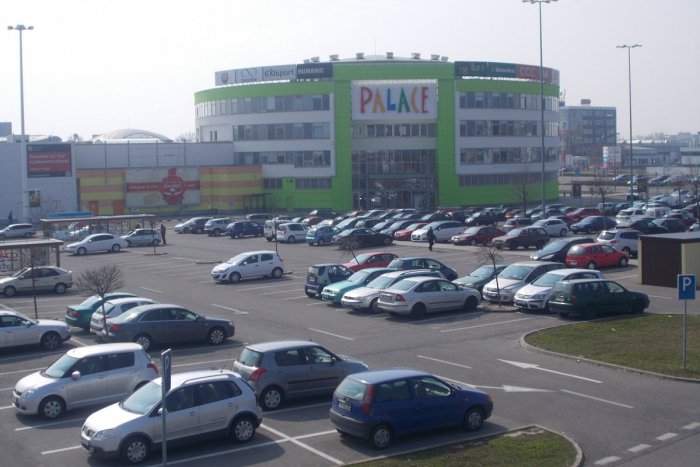 Ilustračný obrázok k článku Nechceme konkurovať Auparku alebo Eurovei. Shopping Palace si ide vlastnou cestou, tvrdia zástupcovia obchodného centra