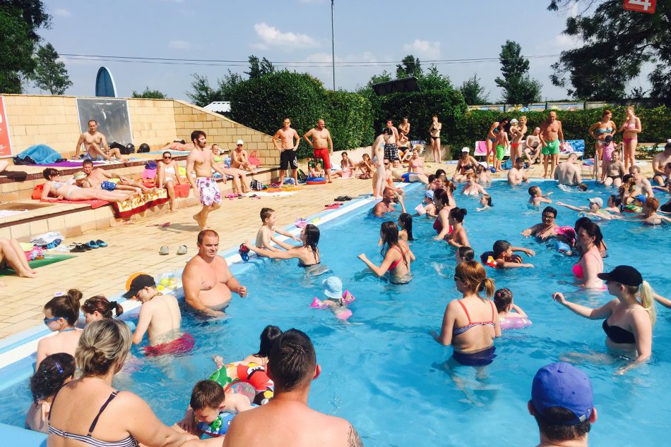 Ilustračný obrázok k článku Novozámocký Štrandbus štartuje do ďalšej letnej sezóny: Pozrite si ROZPIS spojov