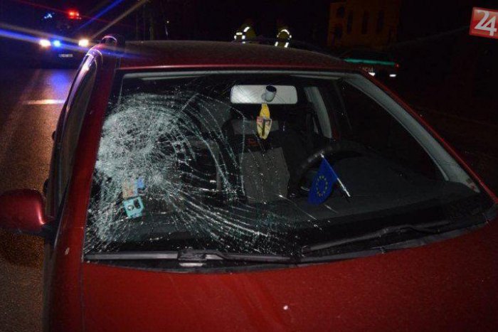 Ilustračný obrázok k článku V Brezne vyhasol život chodca. Vodič z miesta tragickej zrážky ušiel!