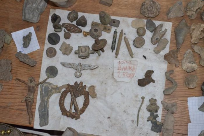 Ilustračný obrázok k článku Leták o detektoristoch prináša prvé ovocie: Niekoľko páchateľov už pristihli