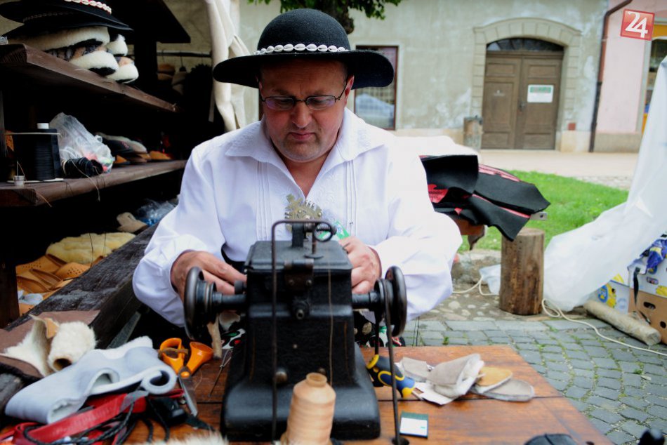 Ilustračný obrázok k článku Jubilejný ročník festivalu EĽRO je za dverami. Venovaný bude cechu súkenníkov