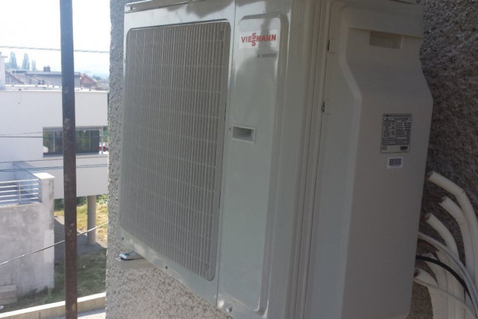 Ilustračný obrázok k článku Horúce leto vždy zvyšuje záujem o chladenie i využívanie slnečnej energie