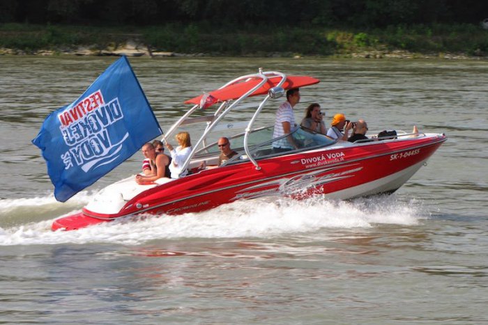 Ilustračný obrázok k článku FESTIVAL DIVOKEJ VODY 2015