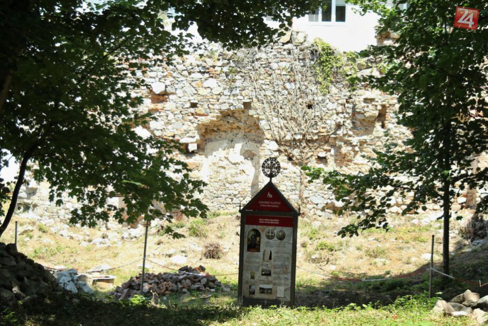 Ilustračný obrázok k článku Zoborský kláštor ožije zaujímavým podujatím: Prinesie pestrý program i koncert