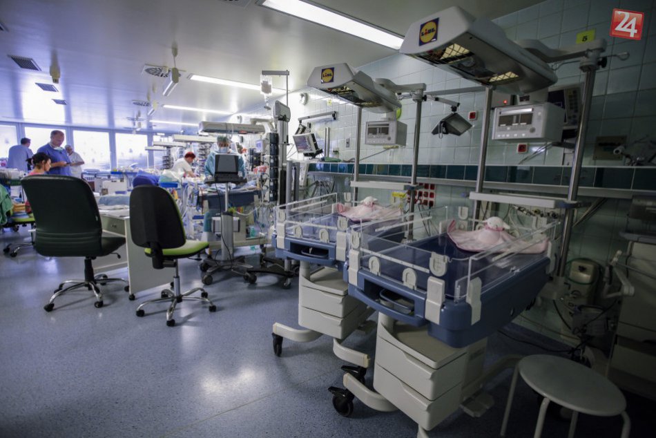 Ilustračný obrázok k článku Na Slovensku sa predčasne narodí 5000 detí ročne: Potrebujú komplexnú starostlivosť