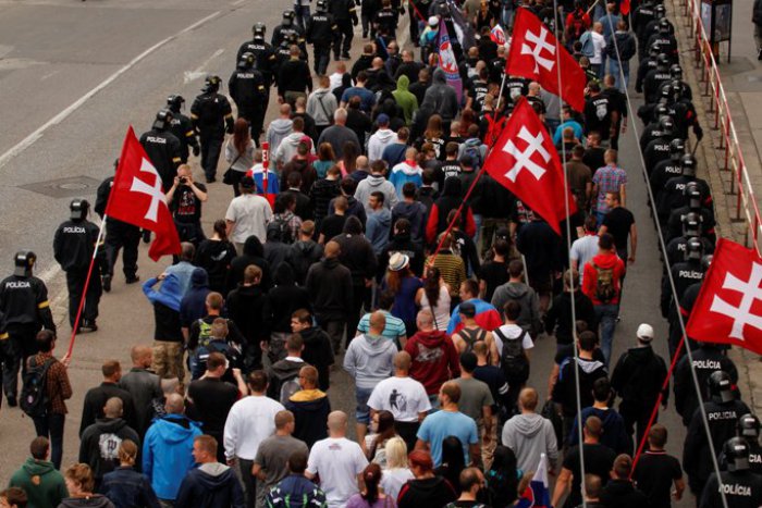 Ilustračný obrázok k článku Kotlebov pochod v Žiline vyvolal reakciu: Uskutoční sa antiprotest, policajti v strehu