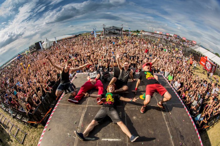 Ilustračný obrázok k článku Prehľad letných festivalov: Pozrite sa, čo sa chystá v Bratislave a jej okolí