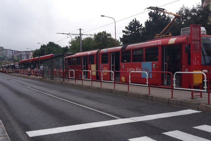 Ilustračný obrázok k článku Porucha električiek na Karloveskej radiále