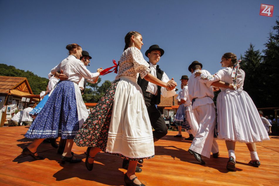 Ilustračný obrázok k článku V obci pri Bystrici už onedlho ožijú tradície: Čo všetko čaká návštevníkov počas návratov k prameňu?