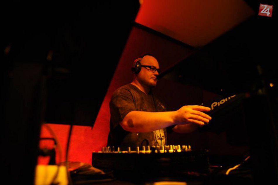 Ilustračný obrázok k článku Prešovský DJ Peter Migaš v rozhovore: Ani v Bratislave nepochybujú, že Prešov je silno muzikálny
