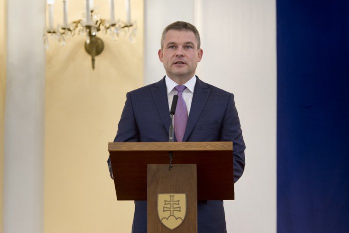 Ilustračný obrázok k článku Na hroznú tragédiu reagoval už aj šéf parlamentu: Vyjadrenie ľútosti príbuzným obetí