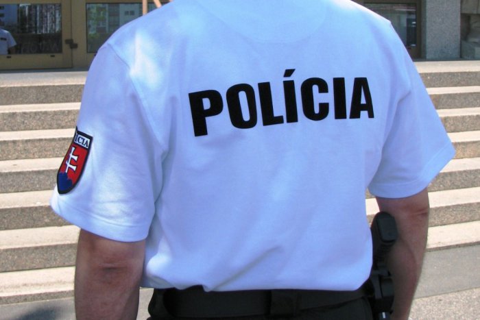 Ilustračný obrázok k článku Polícia upozorňuje: V prvý školský deň zvýšený počet mužov zákona aj v uliciach Rožňavy