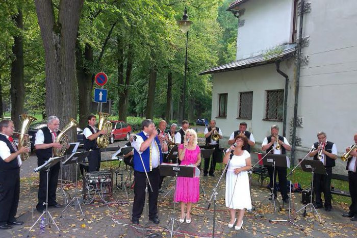 Ilustračný obrázok k článku Ružomberská SUPRANKA, jedna z najlepších dychoviek v kraji, oslavuje a pozýva