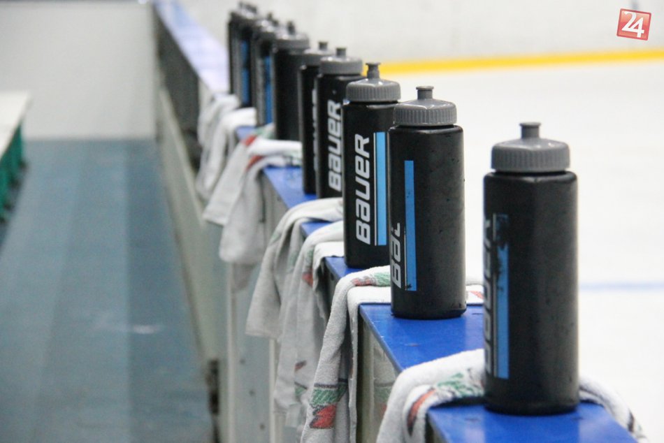 Ilustračný obrázok k článku Hokejová 17-ka na turnaj do nemecka: Tréner si všimol aj dvojicu Trnavčanov