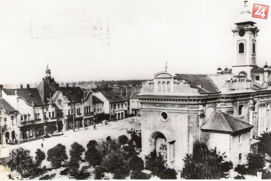 Ilustračný obrázok k článku Koruna, židovský kostol i pôvodné námestie: Pozrite si unikátne FOTO z topoľčianskej minulosti!