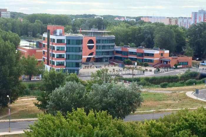 Ilustračný obrázok k článku Nemocnicu s poliklinikou Medissimo v Petržalke prevezme Penta