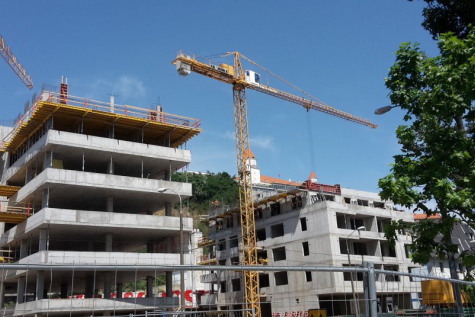 Ilustračný obrázok k článku Bratislavský trh nehnuteľností na bývanie bude aj v roku 2016 priať predávajúcim