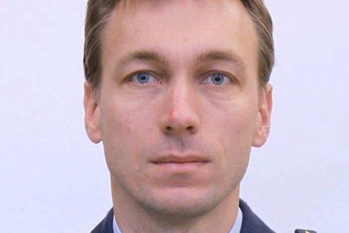 Ilustračný obrázok k článku Jeho blízkych čaká bolestivá rozlúčka: Zosnulého pilota (†40) pochovajú na pohrebe s vojenskými poctami