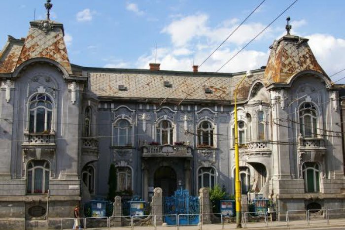 Ilustračný obrázok k článku Obnovu secesného skvostu môžeme sledovať on-line: Rosenfeldov palác má svoju stránku