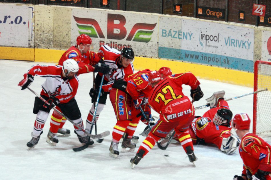 Ilustračný obrázok k článku Gladiátori majú za sebou prvý prípravný zápas: So Senicou si nič nedarovali