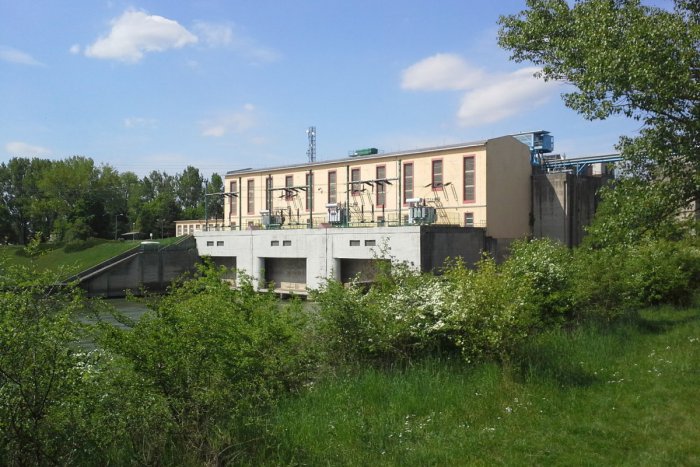 Ilustračný obrázok k článku Hľadaného muža (†66) našli mŕtveho: Jeho telo hasiči vytiahli z kanála pred elektrárňou