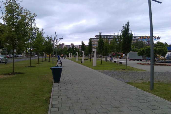 Ilustračný obrázok k článku ANKETA: Prečo turisti naše mesto obchádzajú? Lučenčania v tom majú jasno!