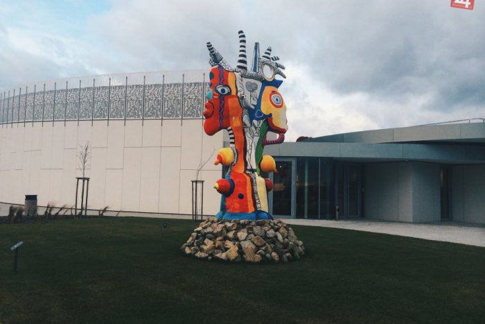 Ilustračný obrázok k článku Múzeum moderného umenia Danubiana má u ľudí úspech. V tomto roku si pozrie 30-tisíc návštevníkov