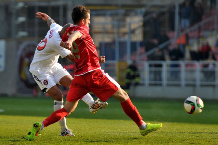 Ilustračný obrázok k článku Nižná Slaná zdolala Honce: Víťazstvo aj vďaka trom gólom Adriána Bodnára