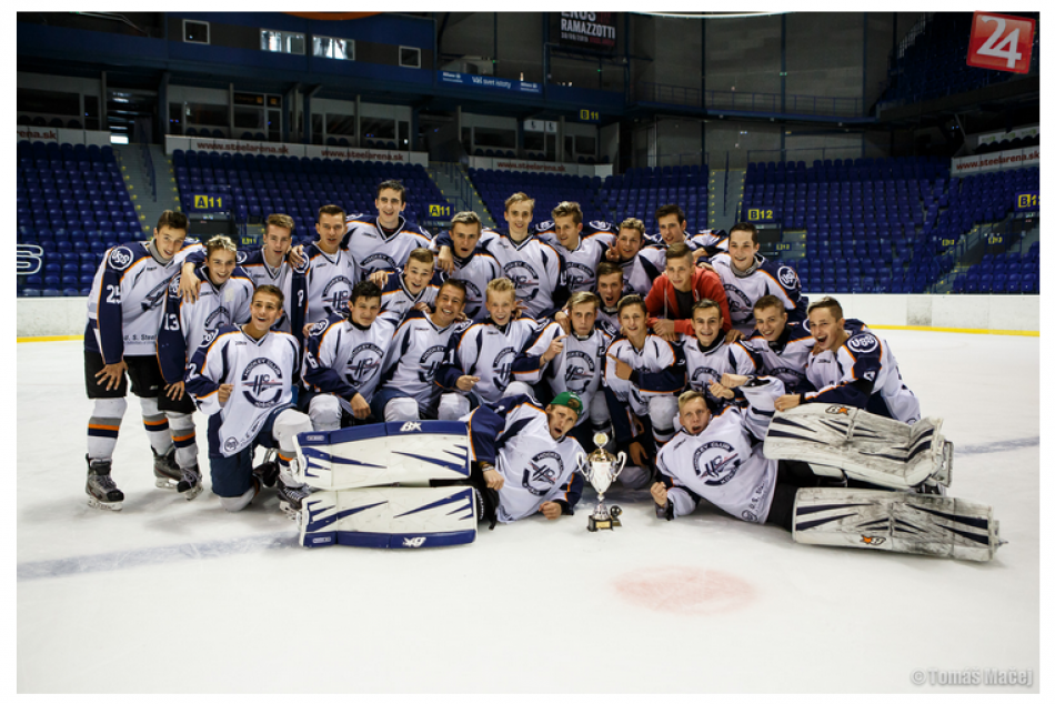 Ilustračný obrázok k článku Memoriál Ladislava Trojáka v Steel Aréne: Rozdali si to 4 tímy dorastencov, črtajú sa nové talenty?