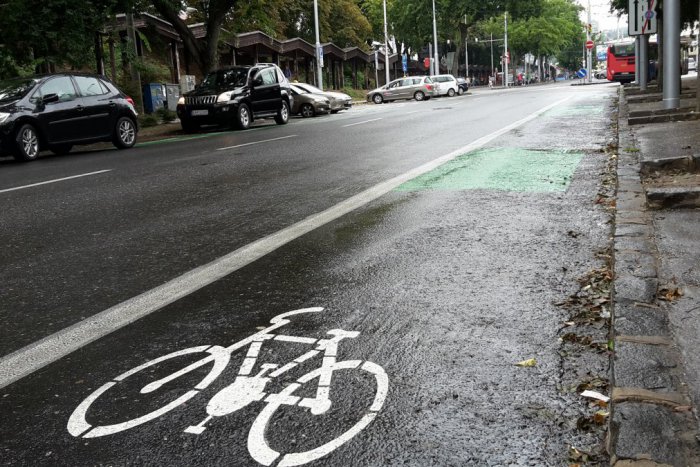 Ilustračný obrázok k článku Na Predstaničnom námestí pribudli ďalšie novinky. Vieme, ktorá „opacha“ bude spred Hlavnej stanice odstránená